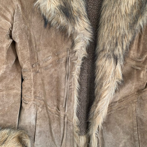 XOXO Suede Look Sherpa Lined Coat - Picture 3 of 8